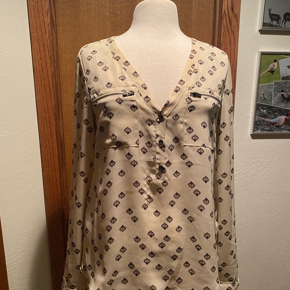 Maurices medium dress blouse with zipper pocket detail